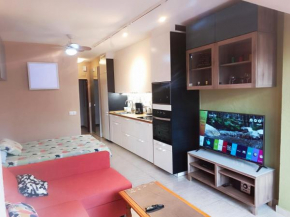 LIM5 - Wifi, Smart TV, Centro a 5 minutos, Playa, Torremolinos